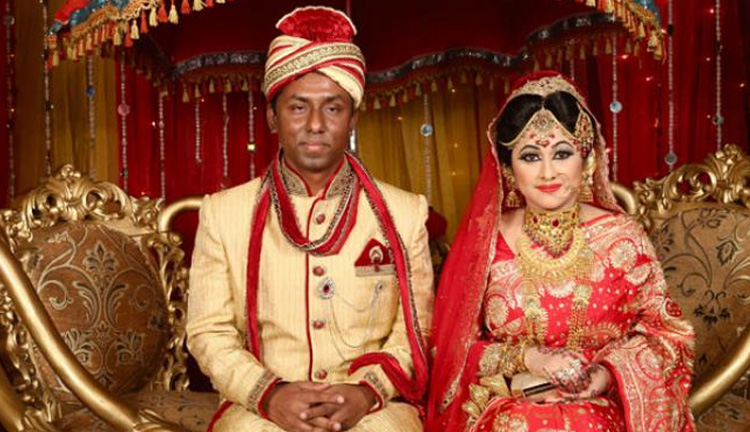 তার সঙ্গে বাকিটা জীবন কাটিয়ে দিতে পারবো এটুকু বলতে পারি : সুমাইয়া শিমু