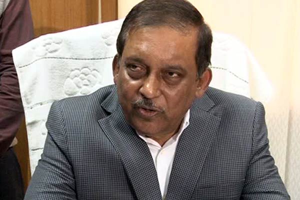 আসামি গ্রেপ্তারের সময় দু’একটা ক্রসফায়ার হতেই পারে: স্বরাষ্ট্রমন্ত্রী