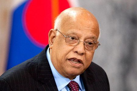 শিক্ষকদের কাছে অর্থমন্ত্রীর দুঃখপ্রকাশ
