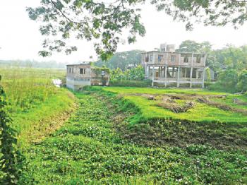 বল্লাল সেনের দিঘি বাস্তবে নেই, ওয়েবসাইটে আছে