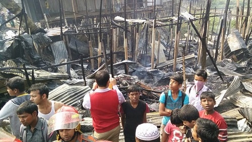 শ্রীনগর বাজারে ভয়াবহ অগ্নিকাণ্ড