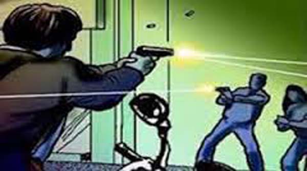 সিদ্ধিরগঞ্জে মাদক ব্যবসায়ী-পুলিশ ‘গোলাগুলি’, ৪ পুলিশ আহত