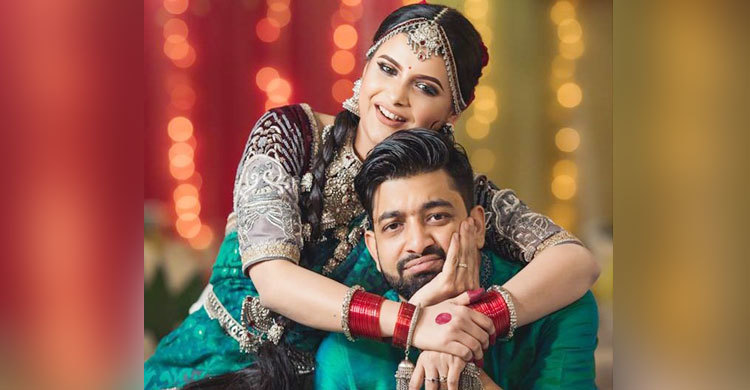 ব্রেকআপের সিদ্ধান্ত নিয়েও অপুকেই বিয়ে করলেন ফারিয়া