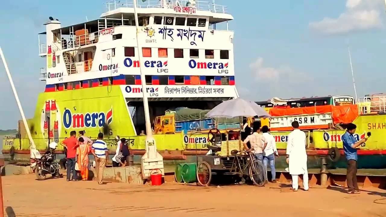 শিমুলিয়ায় ৪ শতাধিক গাড়ি পারাপারের অপেক্ষায়