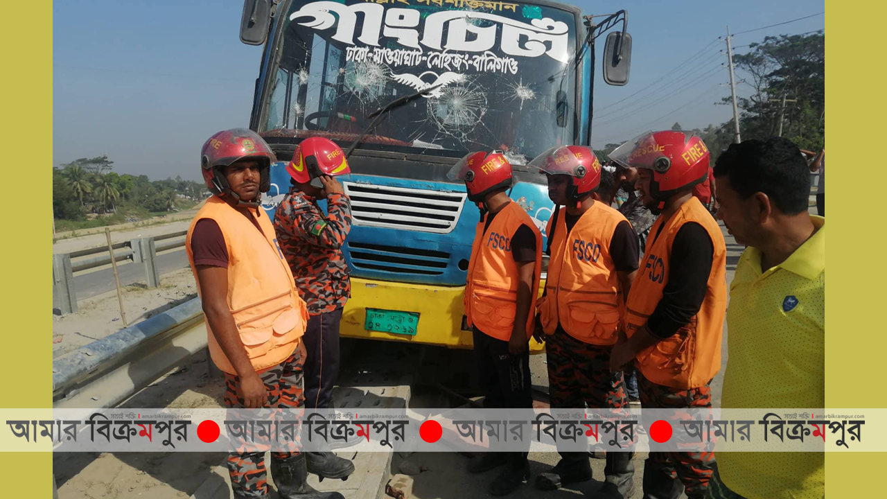মুন্সিগঞ্জে ঢাকা-মাওয়া মহাসড়কে সড়ক দূর্ঘটনায় চাচা নিহত, ভাতিজা আহত