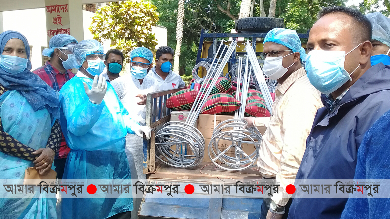 করোনা: শ্রীনগরে আইসোলেশন কেন্দ্রের জন্য সরঞ্জামাদি দিলেন এমপি মাহী বি চৌধুরী