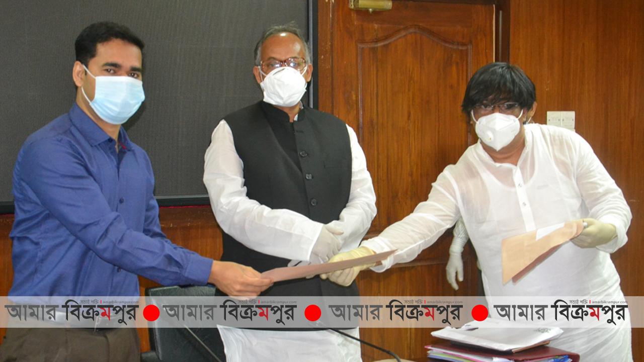 মুন্সিগঞ্জে করোনা টেষ্ট ল্যাব বসানোর দাবিতে প্রধানমন্ত্রীকে স্মারকলিপি