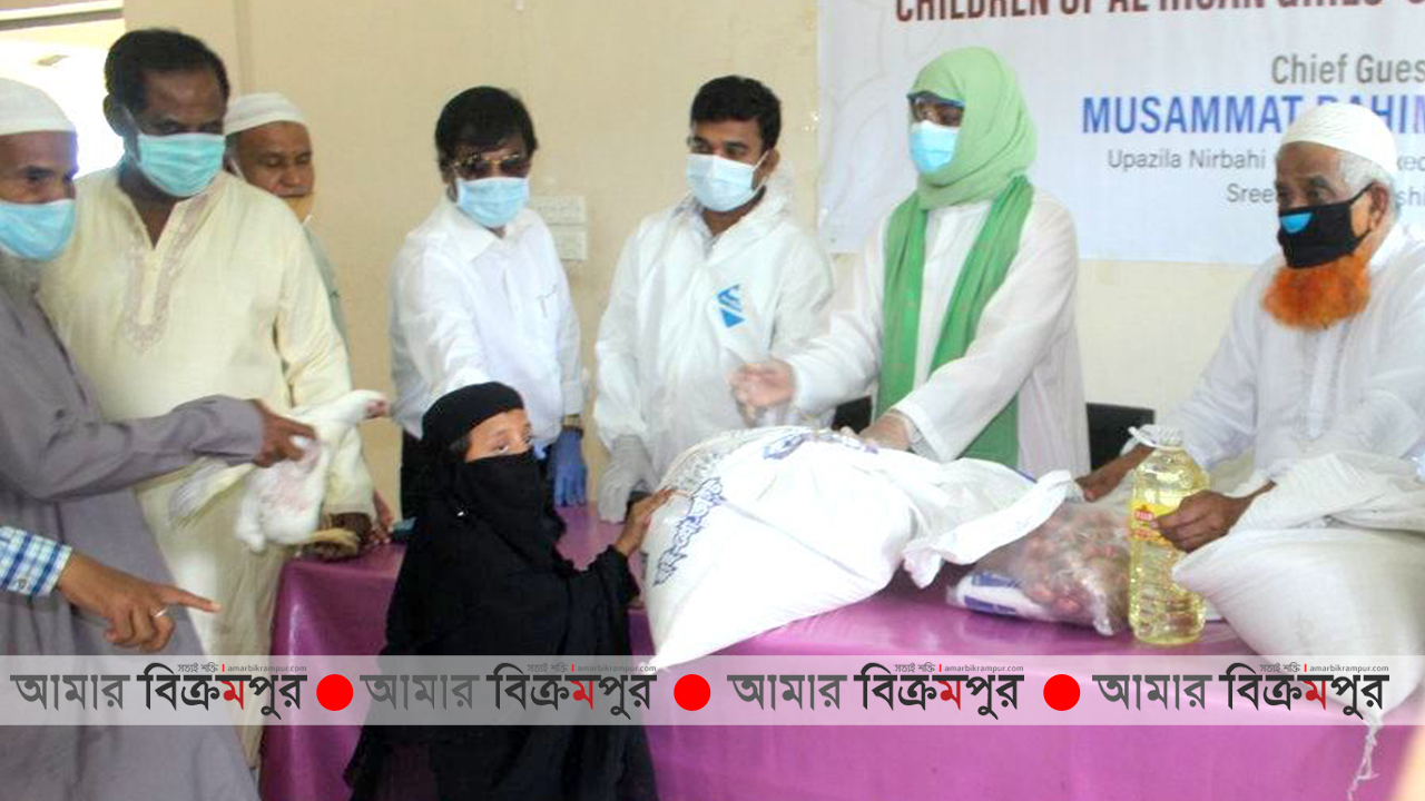 শ্রীনগরে আল ইহসান সোস্যাল ডেভেলপমেন্ট সেন্টারের খাদ্য সামগ্রী বিতরণ