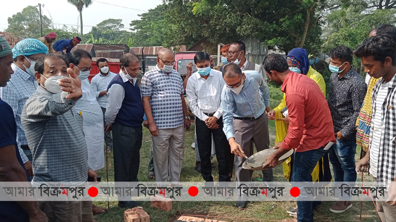 বঙ্গবন্ধুর জন্মশত বার্ষিকী উপলক্ষে সিরাজদিখানে ভূমিহীনদের জমি ও ঘর বিতরণ