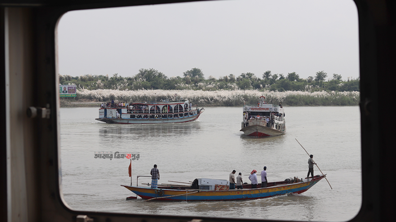 শিমুলিয়া-বাংলাবাজার-মাঝিকান্দি রুটে লঞ্চ চলাচলের সময় বাড়লো
