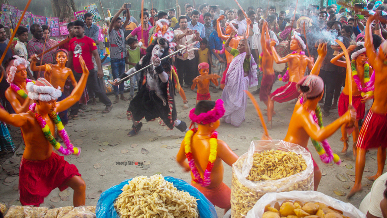 আবদুল্লাপুরে ঐতিহ্যবাহী কাচ নৃত্য