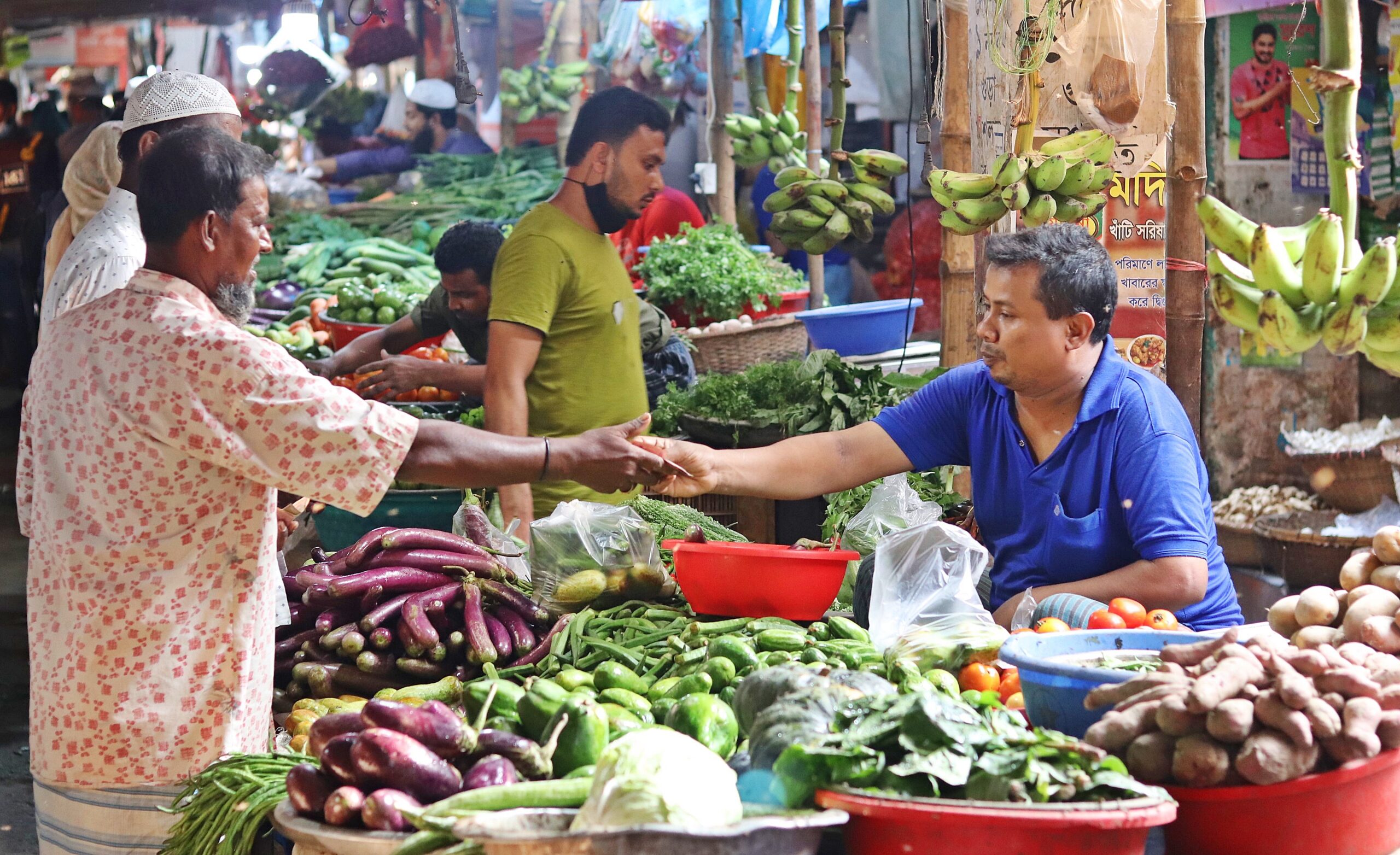 কমেনি নিত্যপ্রয়োজনীয় পণ্যের দাম
