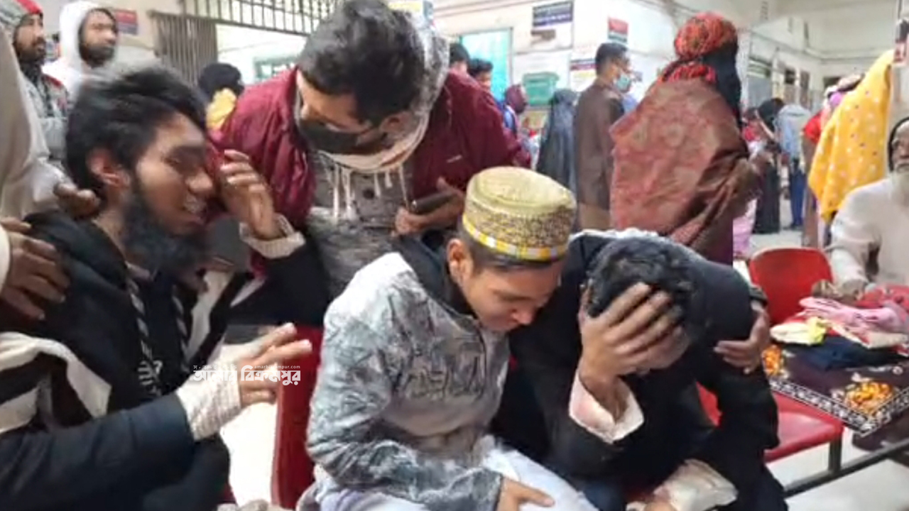 বন্ধুদের সাথে আলদির মাঠা খেয়ে ফেরার পথে প্রাণ গেছে যুবকের