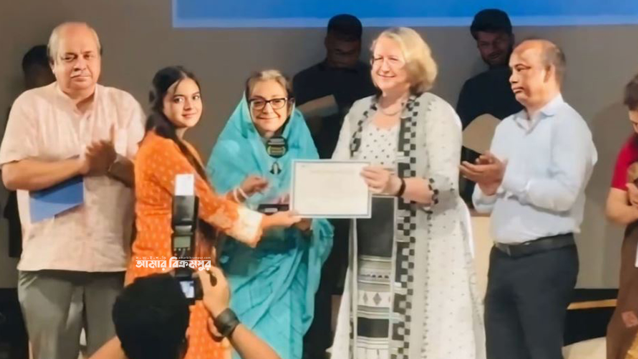প্রতিবন্ধীদের নিয়ে রচনায় জাতীয় পর্যায়ে পুরস্কার পেলেন মুন্সিগঞ্জের নিশু