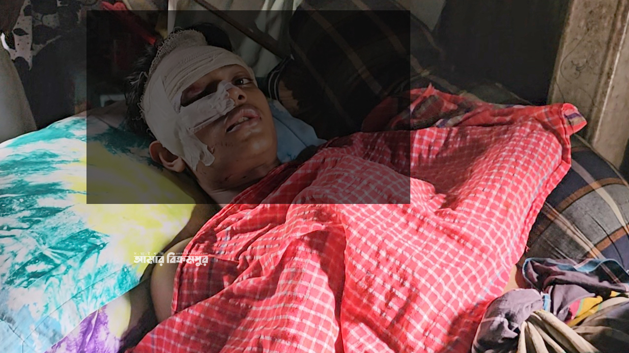 ৩ বন্ধু পড়েছিলেন গাড়ির নিচে, বাম সাইডে পরে বেঁচে যান ইমন
